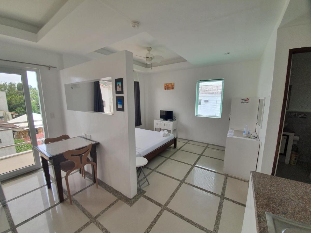 Clubboracay Apartelle Balabag  Экстерьер фото