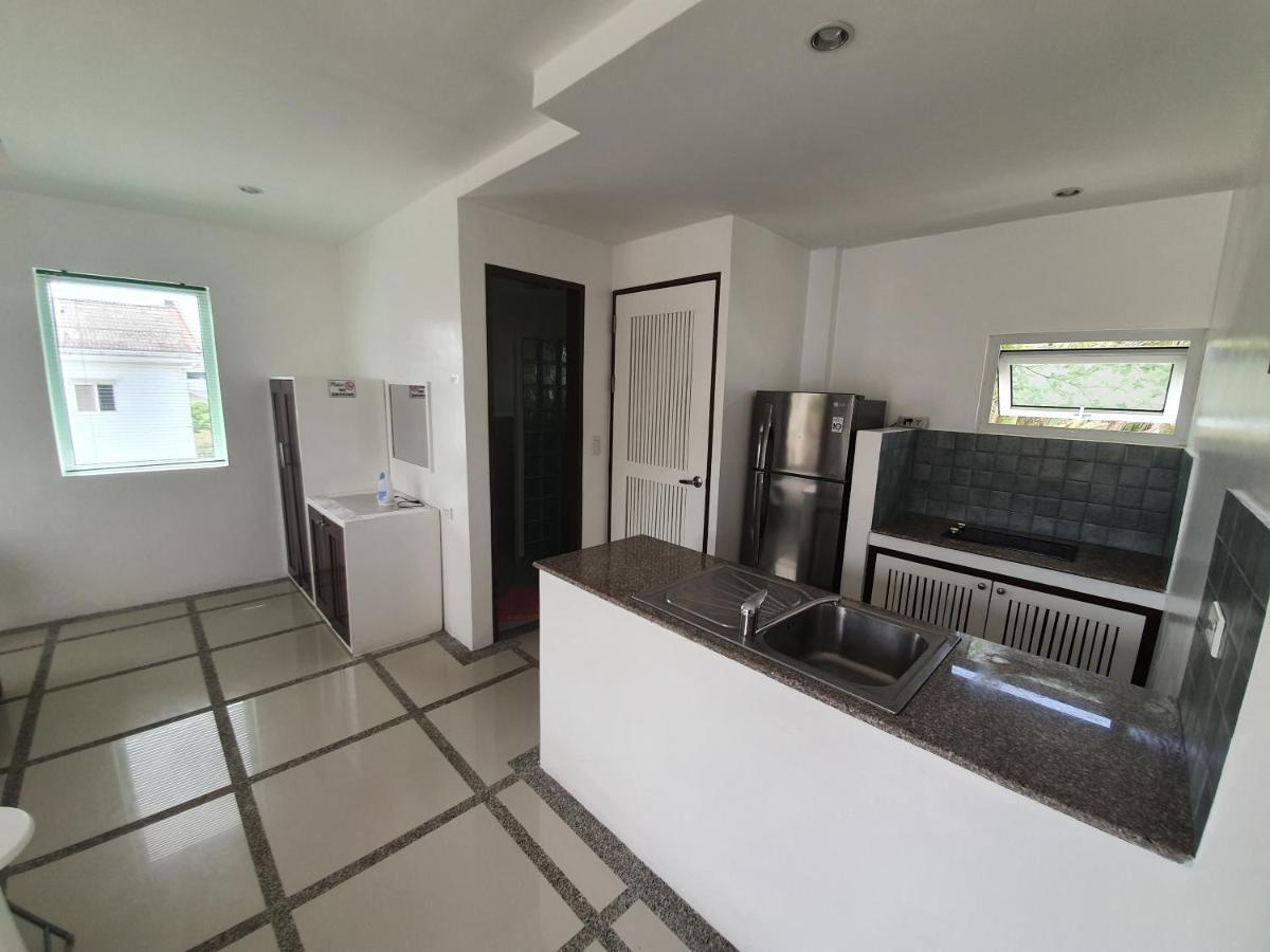 Clubboracay Apartelle Balabag  Экстерьер фото