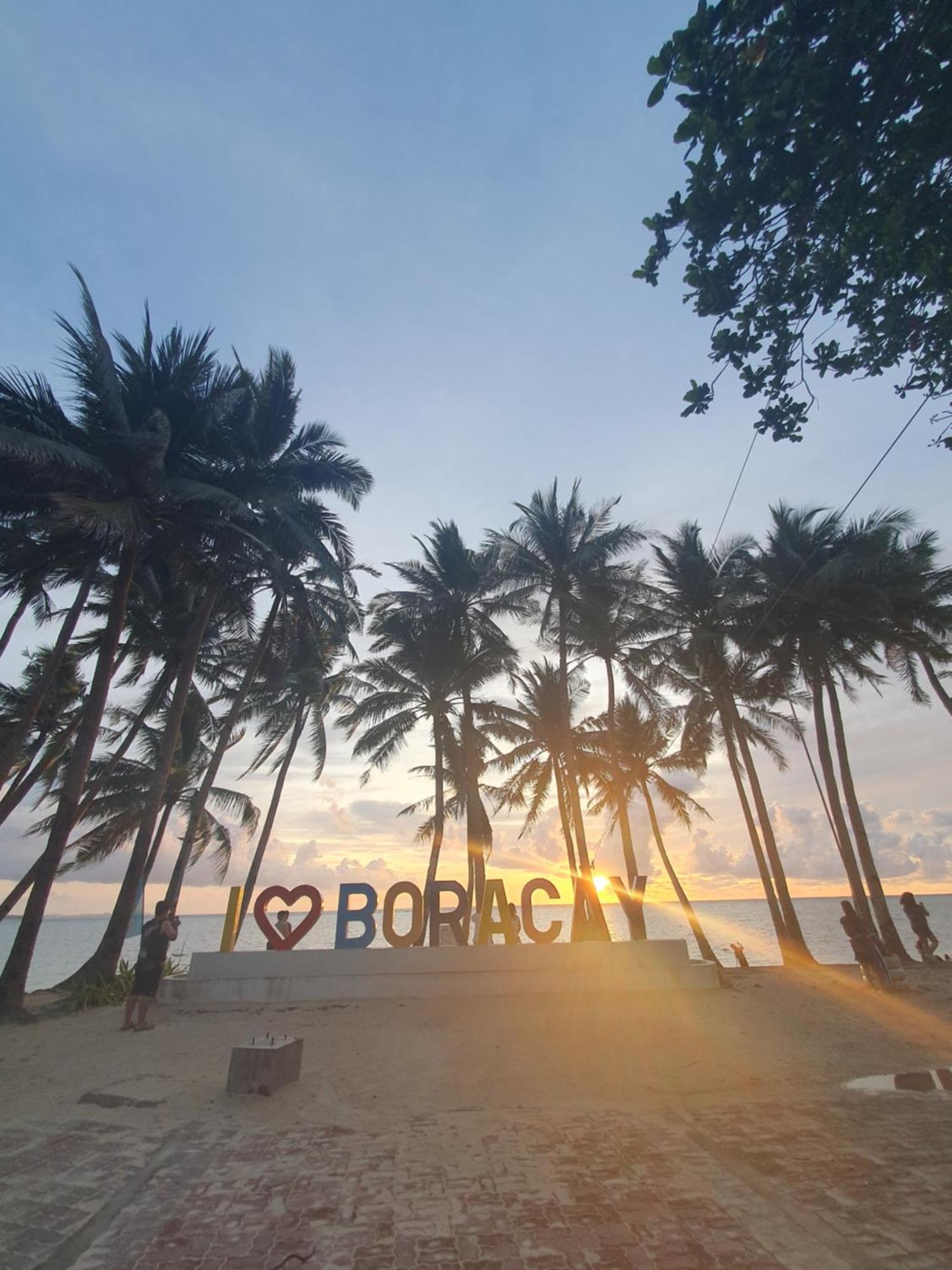 Clubboracay Apartelle Balabag  Экстерьер фото